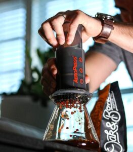 Coffee To Water Ratio Calculator (for All Brewing Methods!)