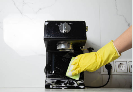 How to clean coffee maker with vinegar